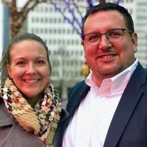 Meet your Posher, Leslie